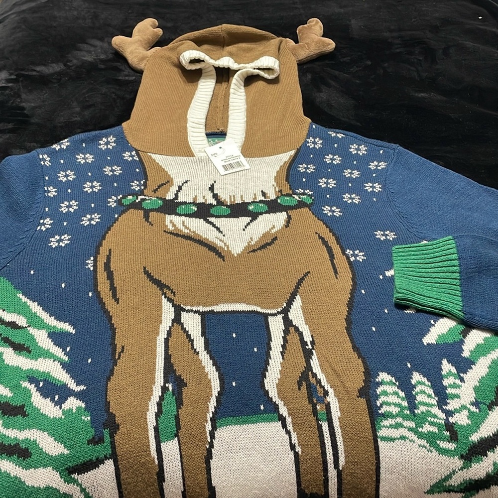 Men’s funny Ugly Christmas sweater with hood. Reindeer size large.  NWT.